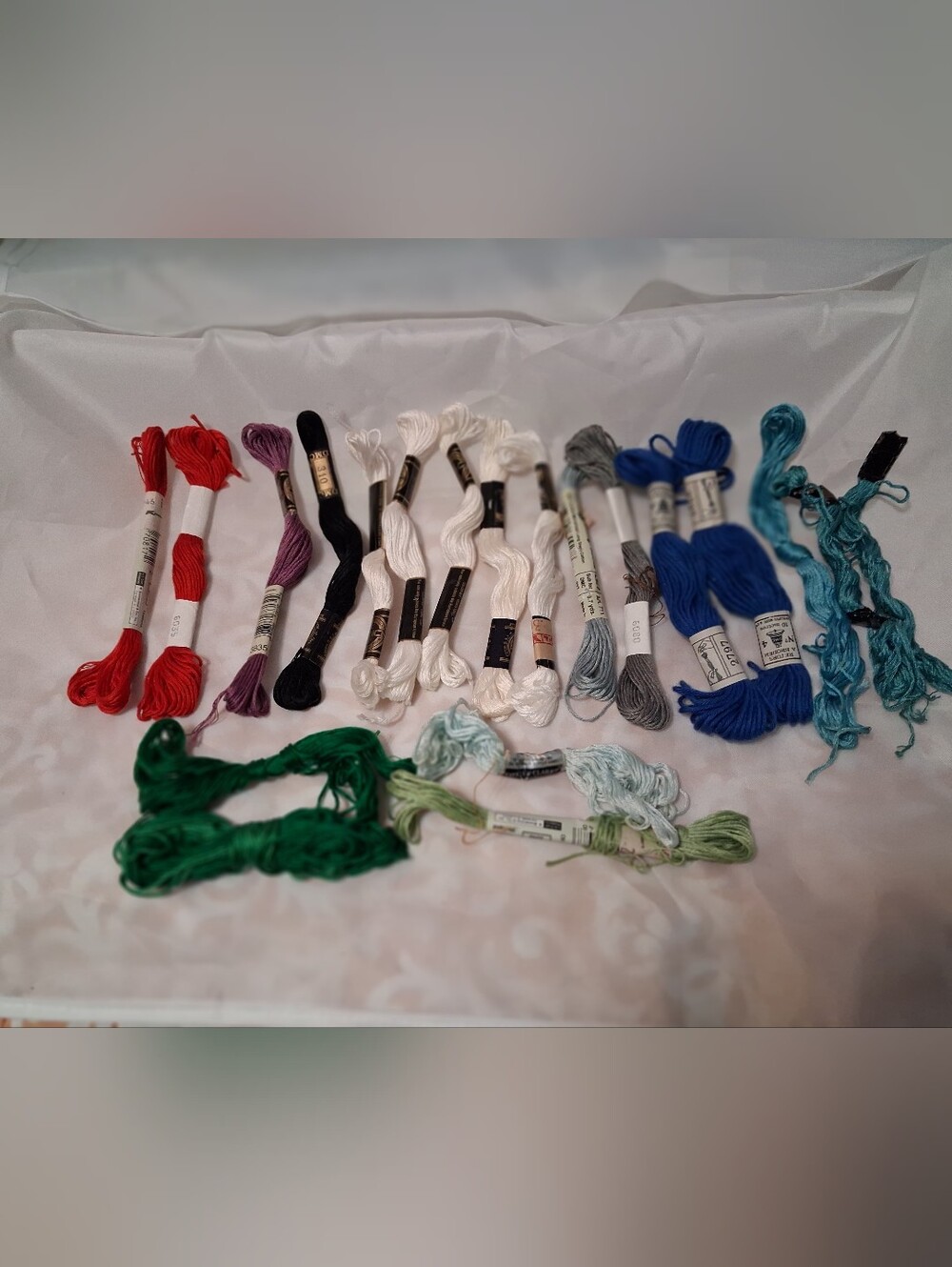 Embroidery Floss Variety 12 Coloes